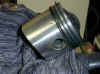 piston3.JPG (49981 octets)